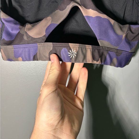 Athleta Ultimate Bra A-C in Camo Size XS - Picture 2 of 4